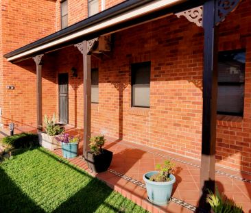 Entire Place·1B1B···87 Hanbury Street, Mayfield - Photo 1