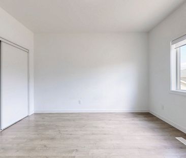 For Lease - 383 Chaffey Street, Welland, Ontario - Photo 6