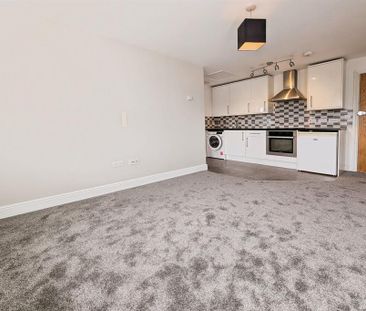1 bedroom flat to rent - Photo 6