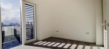 1 Bedroom 1 Bathroom Flat1806 - Photo 3