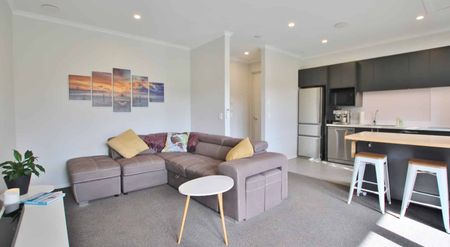 Great Location - Photo 3