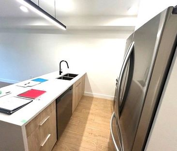 201 45 Haliburton Street - Photo 3