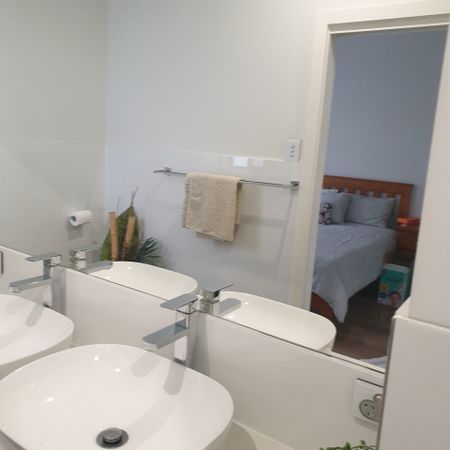 Woodville Gardens - Photo 2