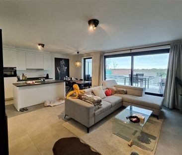 Appartement te huur - Photo 1