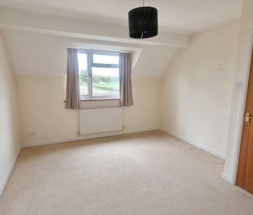 4 bedroom detached house to rent - Photo 5