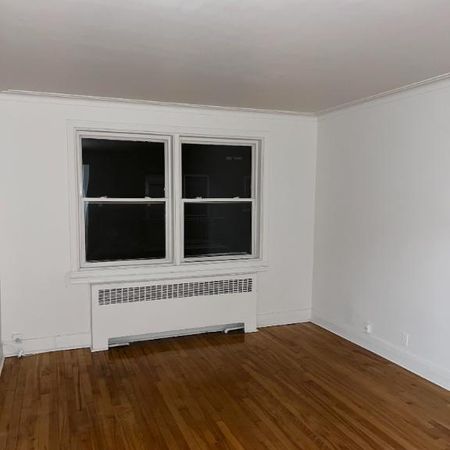 4.5 Apartment Available For July 2026 - A louer • For Rent - Photo 3