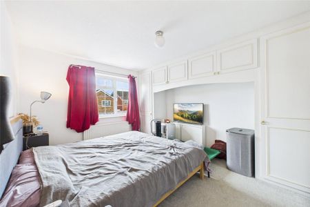 3 bedroom detached house to rent - Photo 5