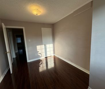 For Lease - 10561 Bayview Avenue, Richmond Hill, Ontario - Photo 4