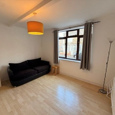 Vauxhall Villas, Walter Street - Photo 1