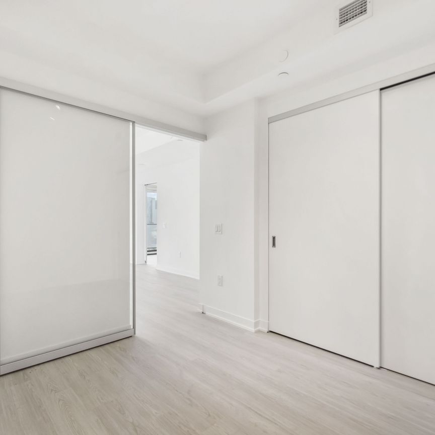 For Lease - 195 McCaul Street Unit# 1101, Toronto, Ontario - Photo 1