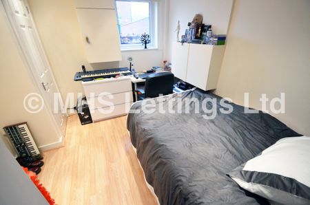 2 Knowle Terrace, Leeds, LS4 2PA - Photo 2