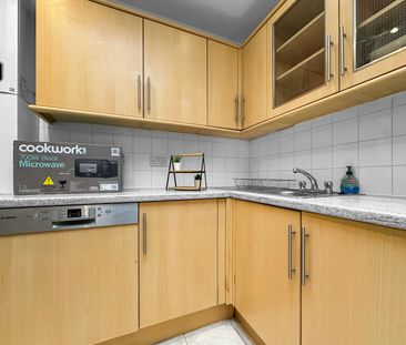 Modern Room in Friendly Houseshare – 5 Min to Finsbury Park 🚇 Room A - Photo 6