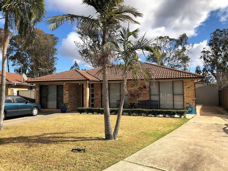 Spacious 3-Bedroom Home - Photo 5