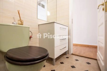Apartamento en alquiler en Calle de Rosalía de Castro, 13 - Photo 4
