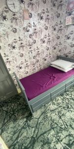 Room in a Shared House, Katherine Road, E6 - Photo 4