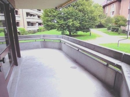 Gemütliche 3.5 ZW à 72m² in der Familenoase Schönbühl - Photo 2