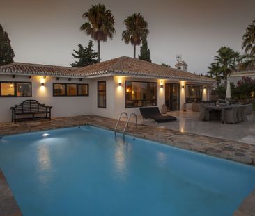 House in Sierrezuela, Costa del Sol - Photo 5