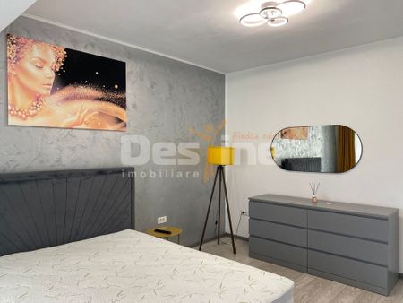 Garsoniera lux cu balcon si loc de parcare inclus, cu bariera, Coresi - Photo 2