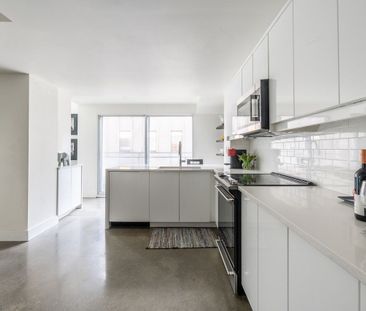 For Lease - 80 Cumberland Street Unit# 1103, Toronto, Ontario - Photo 2