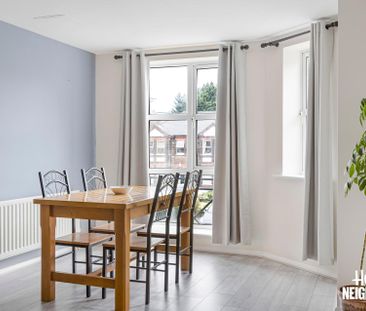 Dexter Close - Photo 3