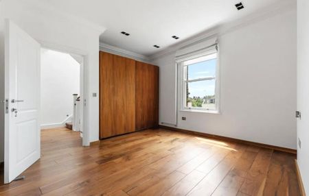 4 bedroom semi-detached house to rent - Photo 3