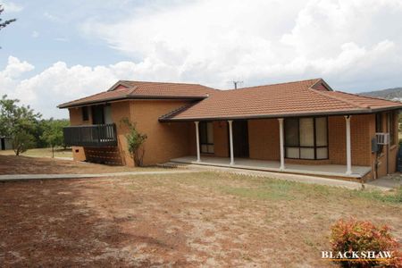 4 Bedroom Home with Amazing Views - Photo 5