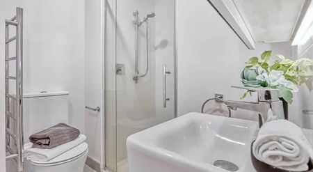 Two Bed + Two Bath Apartment in Park Residence - Photo 5