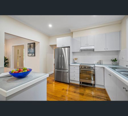 43 Hillston Rd, Moorabbin, Vic 3189 - Photo 5