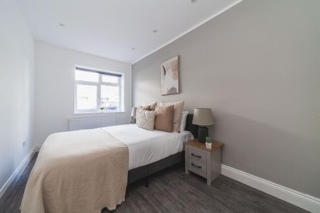 2 bedroom ground floor flat to rent - Photo 5