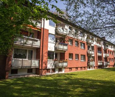 Modernisierte 2 1/2 Zimmerwohnung Erdgeschoss in Wedel - Photo 2