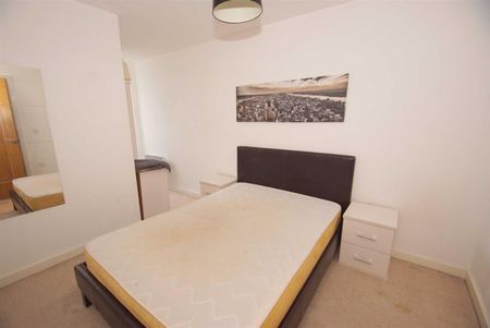 Echo Central, Cross Green Lane, Leeds - Photo 3