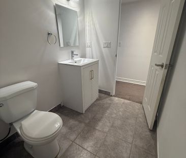 For Lease - 328 Rita's Avenue Unit# Basement, Newmarket, Ontario - Photo 5