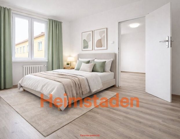 Pronájem bytu 2+1 56 m - Fotografie 1