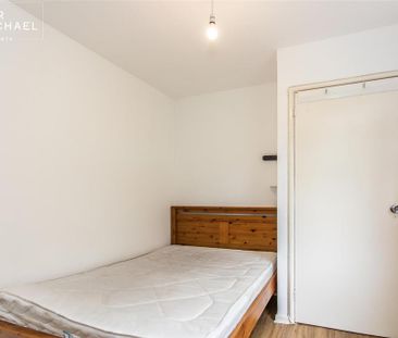5 bedroom semi-detached house to rent - Photo 6