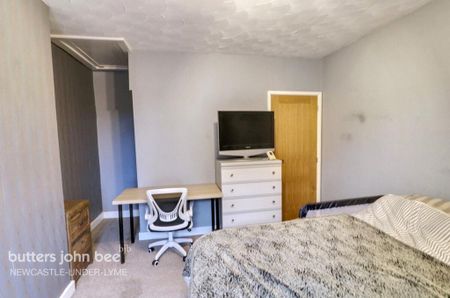 3 bedroom terraced house to rent - Photo 4