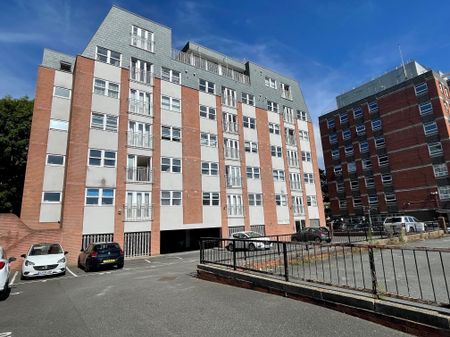 St. Leonards Road, Eastbourne - Photo 5