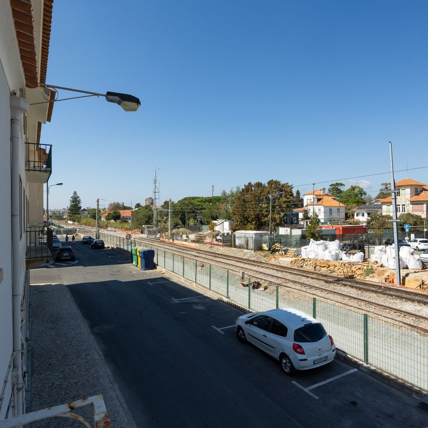 Furnished 3-bedroom apartment for rent in São Pedro do Estoril - Photo 1