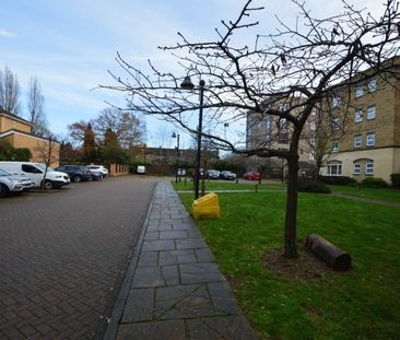 Holyhead Mews, Slough, Berkshire,SL1 - Photo 1