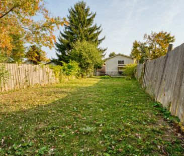 For Lease - 210 Olympic Crescent, London North, Ontario - Photo 5