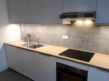 Location appartement 3 pièces, 60.00m², Neuilly-sur-Seine - Photo 5