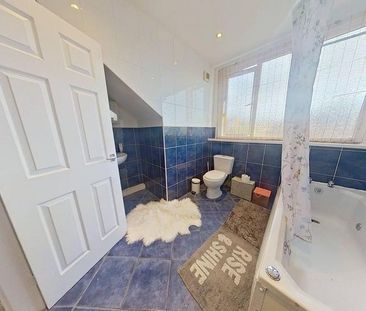 4 bedroom house to rent - Photo 3