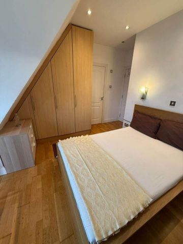 Room in a Shared Flat, Collingwood Court, NW4 - Photo 2