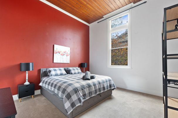 FULLY FURNISHED – Low Maintenance Living in a Fantastic Bendigo Location - Photo 1