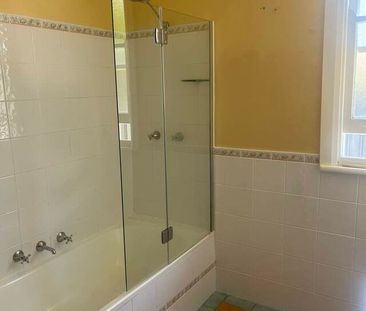 For Lease: Charming 3 Bedroom Home in Bellambi - Photo 5