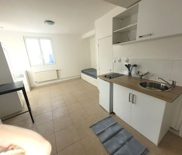 Location Appartement 1 pièce 21m² CALAIS 62100 - Photo 3
