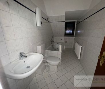 Gemütliche 3-Raum Dachgeschosswohnung in Essen - Photo 3