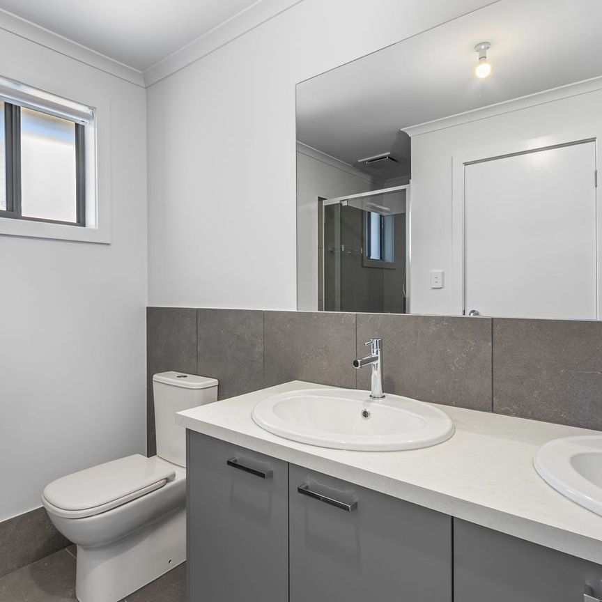 Brand new home in fast growing development - Open inspection Tuesday 17/2/2026 at 5:10pm - 5:25pm - Photo 1