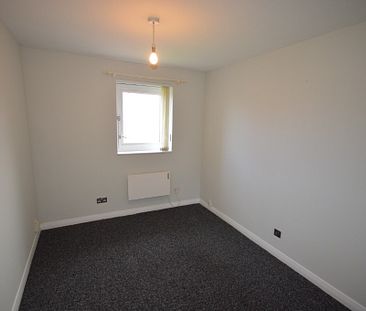 8 Tannadice Court, , Dundee - Photo 5