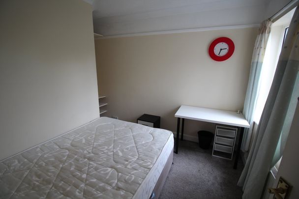 1 bed house / flat share to rent in Goring Road - Photo 1