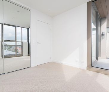 Well Designed Caulfield Heath Apartment - Photo 4